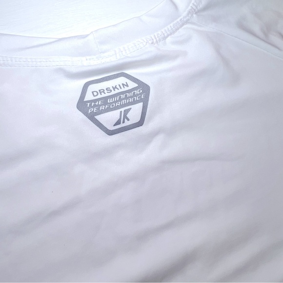 EUC XL DrSkin White Short Sleeve Athletic T Shirt Dr. Skin Short Sleeve 012 - Picture 2 of 9
